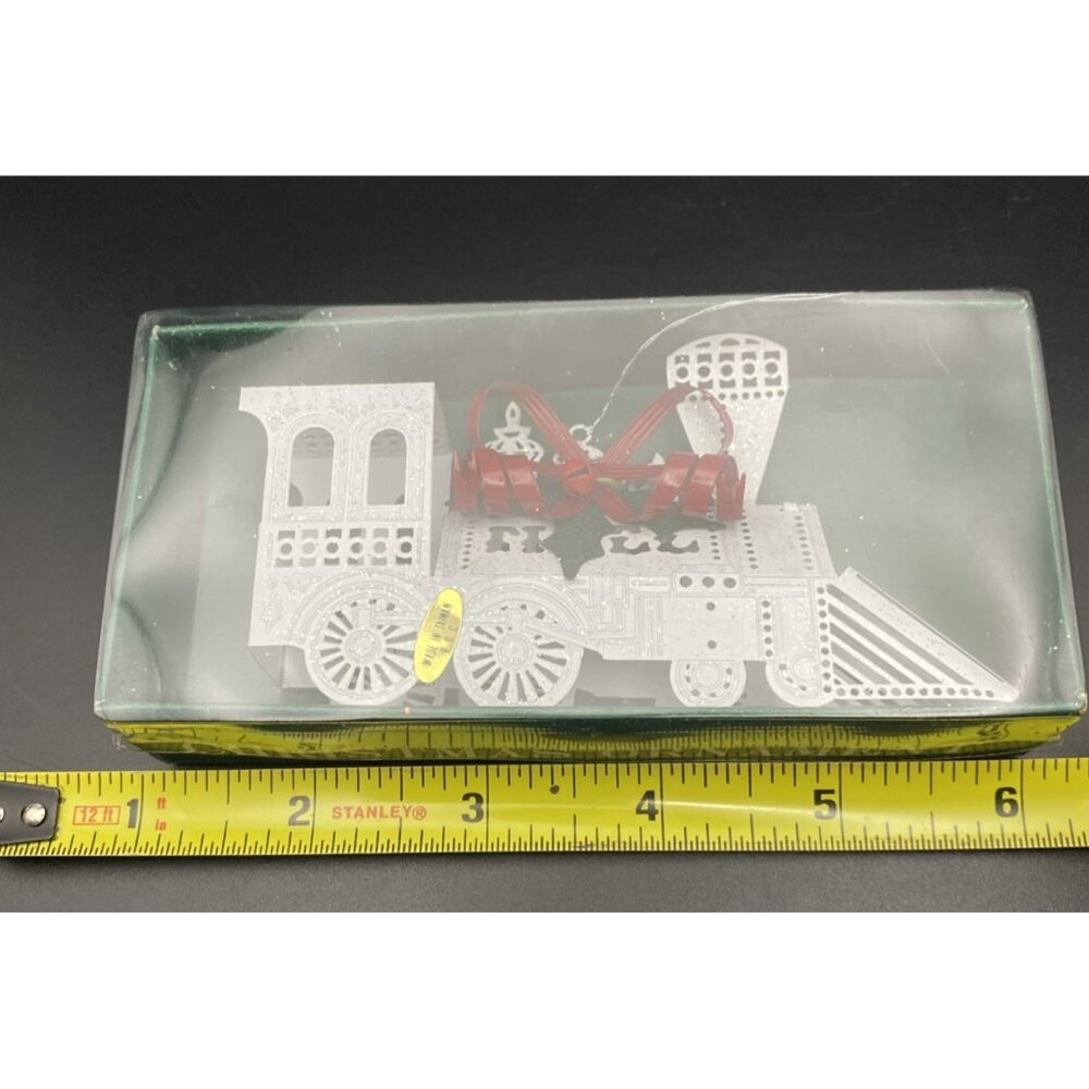 Vintage 1989 White Glitter Train Ornament Box Unbranded Metal Locomotive in Box - Picture 4 of 6